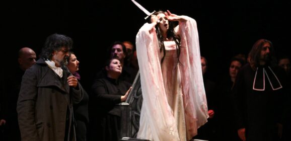 La follia d’amore dell’infelice Lucia di Donizetti plana sul palco del Bellini di Catania